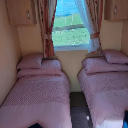 公寓 Tarn Bay Retreat Sea, Fells, Beach, Views, Farm *